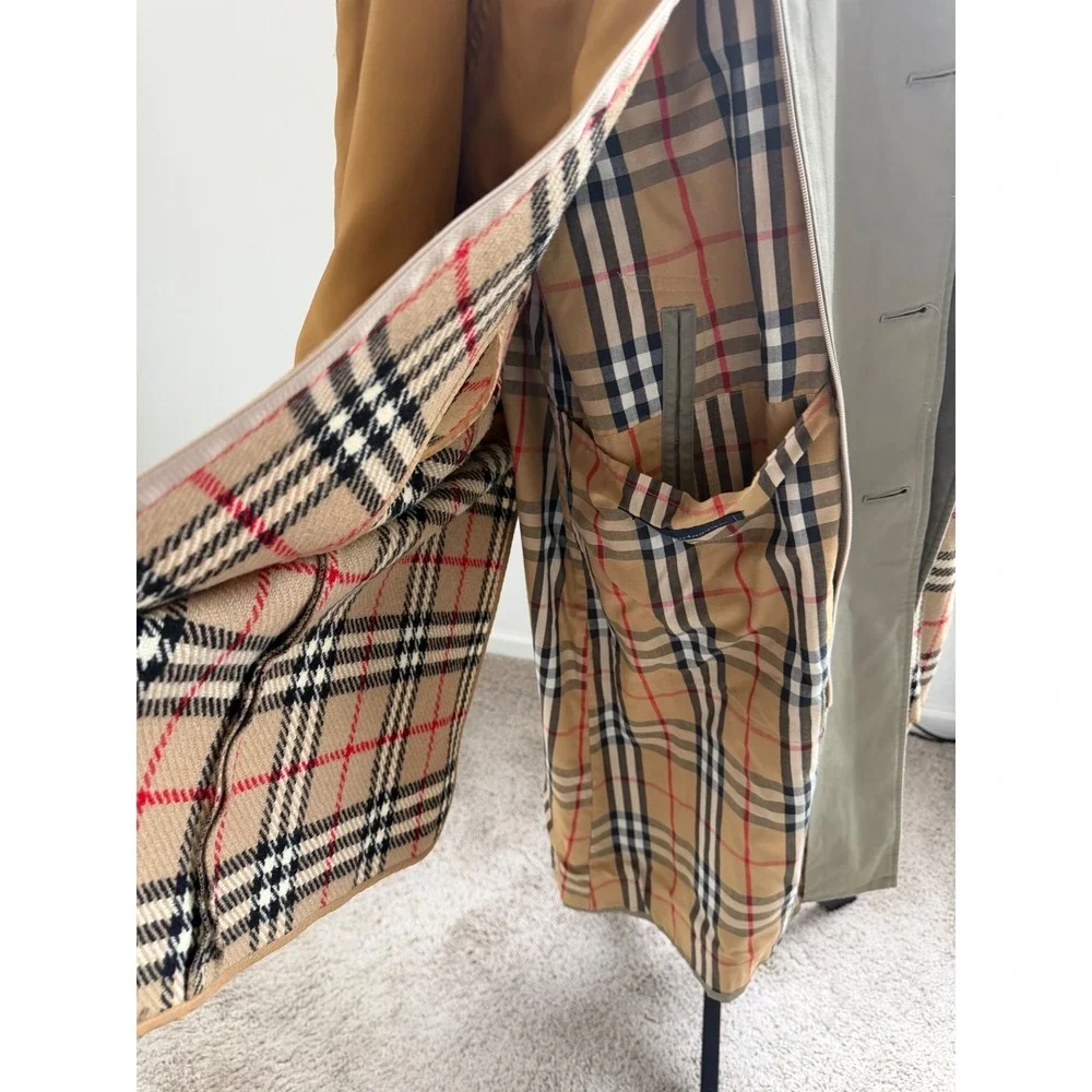 Vintage Burberry Unisex Khaki Single Breasted Trench Coat w/ Removable Lining XL - Picture 13 of 15